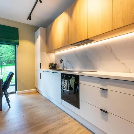 Apartment Orlik Vip By Royal Aparts - Z Widokiem Na Sniezke, Blisko Wyciagu I Wang Karpacz