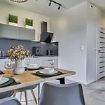 Orlik Vip By Royal Aparts - Z Widokiem Na Sniezke, Blisko Wyciagu I Wang Apartment
