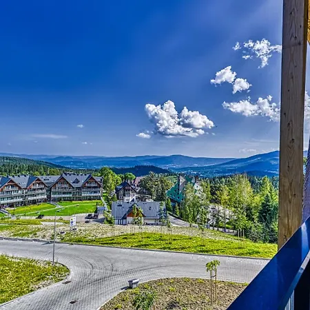 Apartment Orlik Vip By Royal Aparts - Z Widokiem Na Sniezke, Blisko Wyciagu I Wang Karpacz